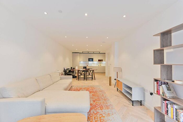 1 Bedroom Flat To Rent In A Ravensbury Terrace, Earlsfield, Wimbledon, SW18