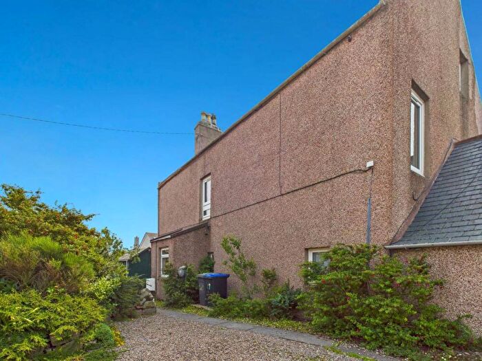 2 Bedroom Flat For Sale In Acacia Grove, Peterhead, AB42