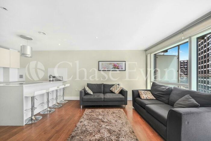 2 Bedroom Flat To Rent In Crawford Building, Whitechapel High Street, Aldgate, London, E1