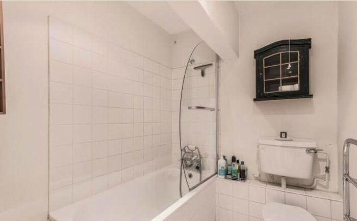 1 Bedroom Flat To Rent In Fulham Road, London, SW6