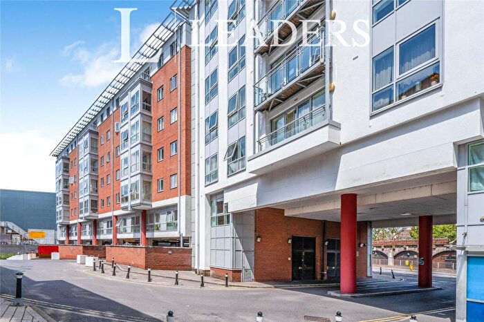 Studio For Sale In Gunwharf Quays, Portsmouth, Hampshire, PO1