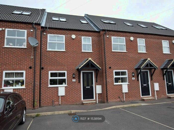 3 Bedroom Terraced House To Rent In Quarry Way, Somercotes, Alfreton, DE55