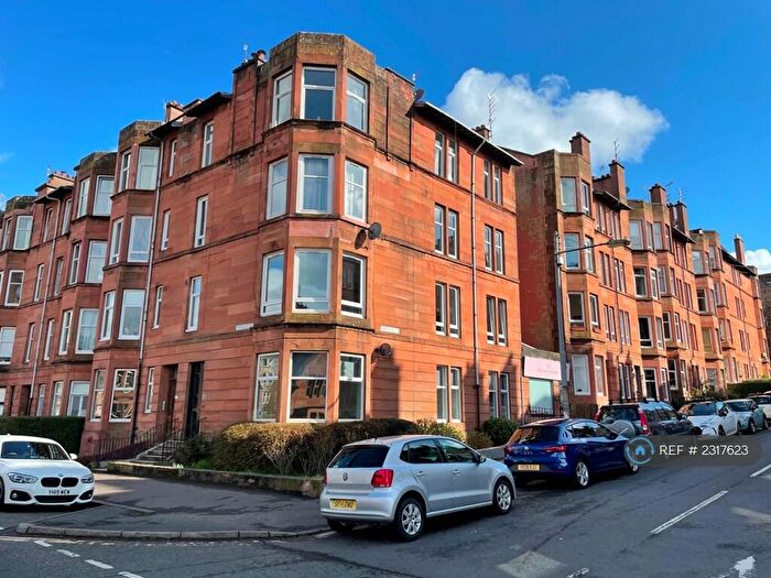 2 Bedroom Flat To Rent In Tantallon Road, Glasgow, G41