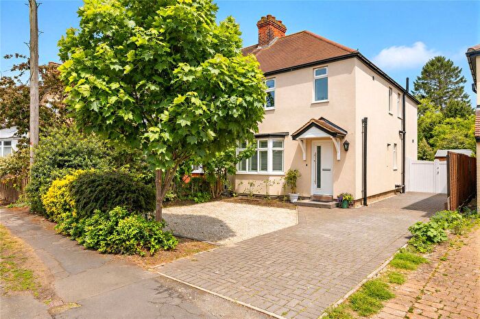 3 Bedroom Semi-Detached House For Sale In Shelford Park Avenue, Great Shelford, Cambridge, Cambridgeshire, CB22