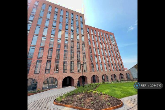 2 Bedroom Flat To Rent In Neptune Place, Liverpool, L8