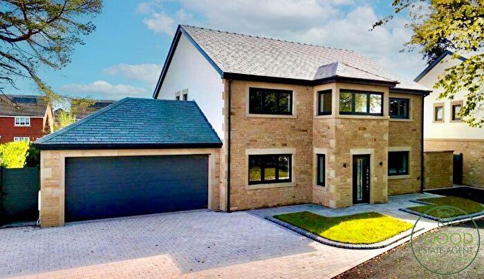 4 Bedroom Detached House For Sale In Old Vicarage Gardens, Preston, PR2