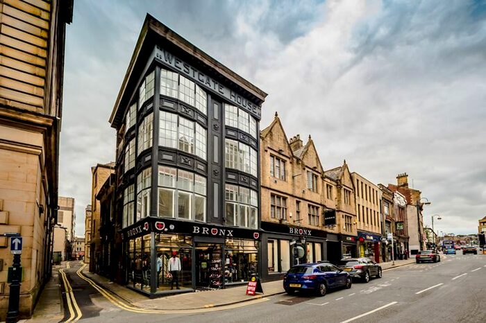 2 Bedroom Flat To Rent In Westgate, Huddersfield HD1