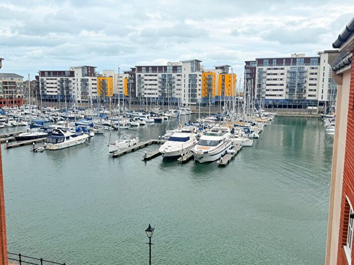 2 Bedroom Semi Detached House For Sale In Eastbourne, East Sussex, BN23