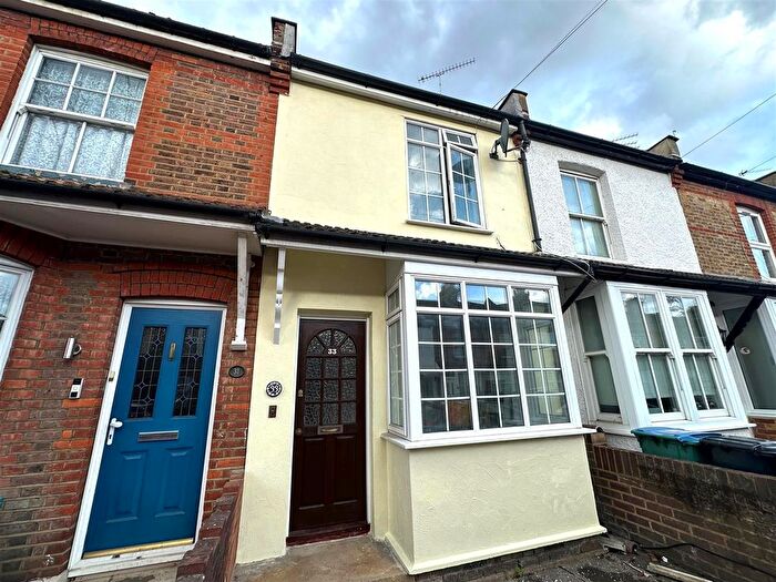 3 Bedroom Terraced House To Rent In Hatfield Road, Watford, WD24