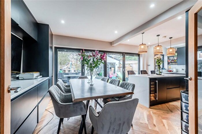 4 Bedroom Semi Detached House For Sale In Victoria Mount, Horsforth, Leeds, West Yorkshire, LS18