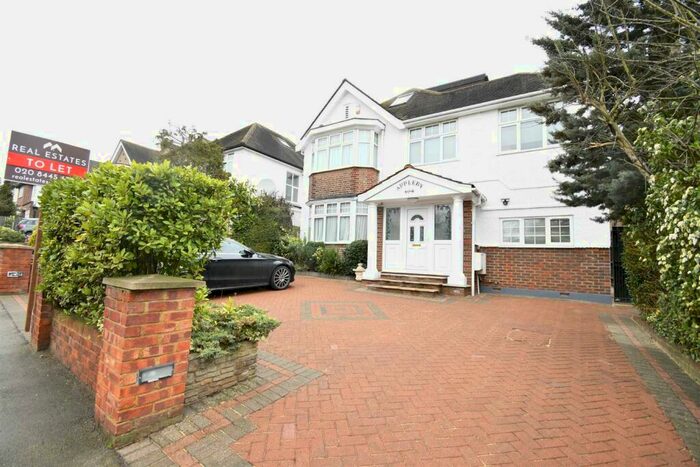 6 Bedroom Detached House To Rent In Totteridge Lane, Totteridge, N20