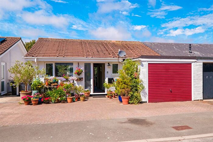 5 Bedroom Semi-Detached House For Sale In Restormel Road, Looe, PL13