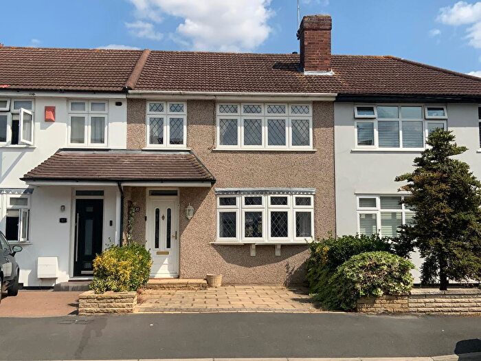 3 Bedroom Terraced House For Sale In Laburnum Walk, Hornchurch, Essex, RM12