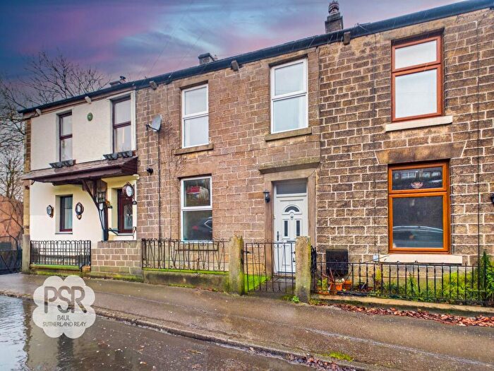 3 Bedroom Terraced House For Sale In Albion Road, New Mills, SK22