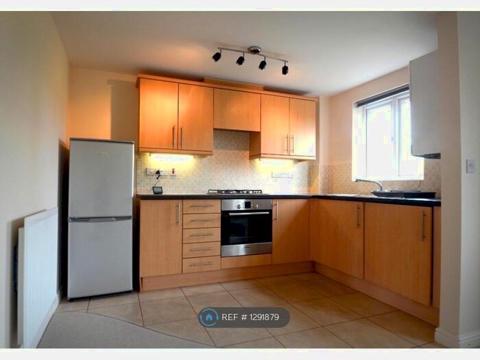 1 Bedroom Flat To Rent In Wharf Lane, Solihull B91