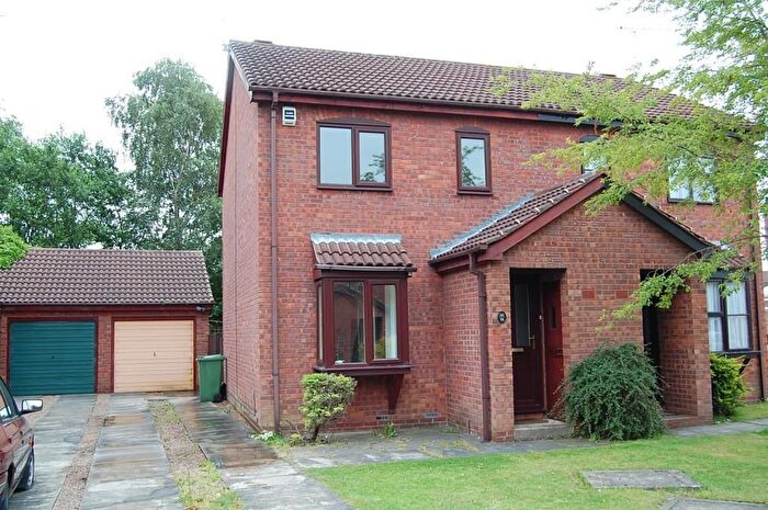 2 Bedroom Property To Rent In Kinbrace Drive, York, North Yorkshire, YO24