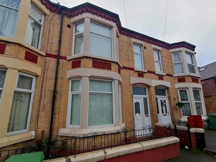 3 Bedroom End Of Terrace House To Rent In May Avenue, Wallasey CH44