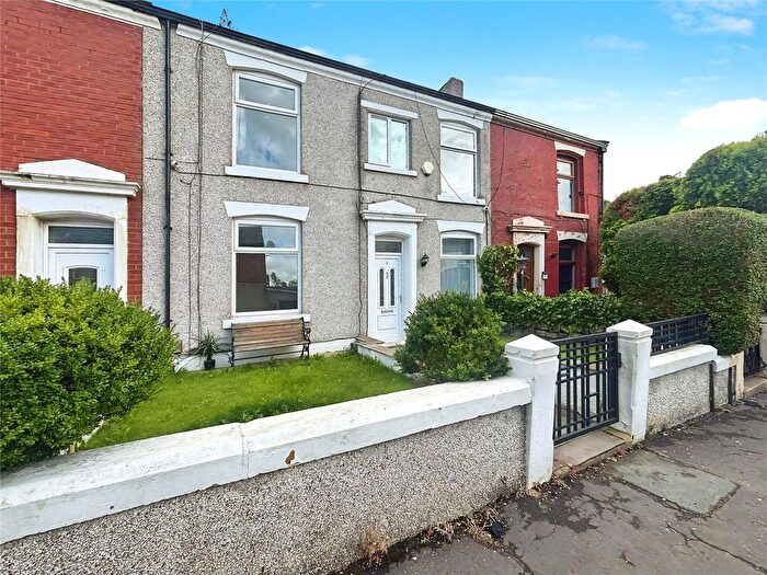 4 Bedroom Terraced House To Rent In Brindle Street, Blackburn, Lancashire, BB2