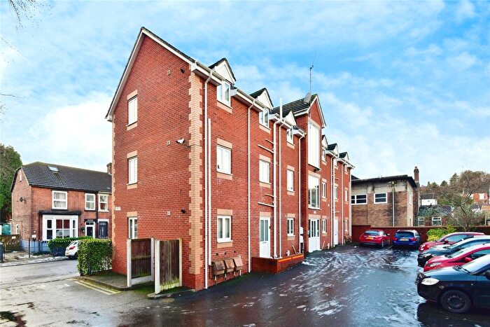 2 Bedroom Flat For Sale In James Street, Stoke-On-Trent, Staffordshire, ST4