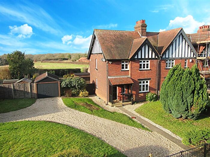 3 Bedroom End Of Terrace House For Sale In Clements Cottage, Brickendon Lane, Brickendon, SG13