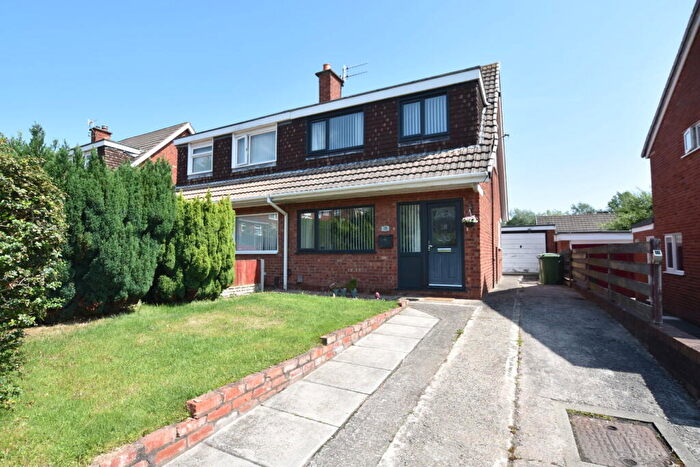 3 Bedroom Semi Detached House For Sale In Farndon Way, Oxton, CH43