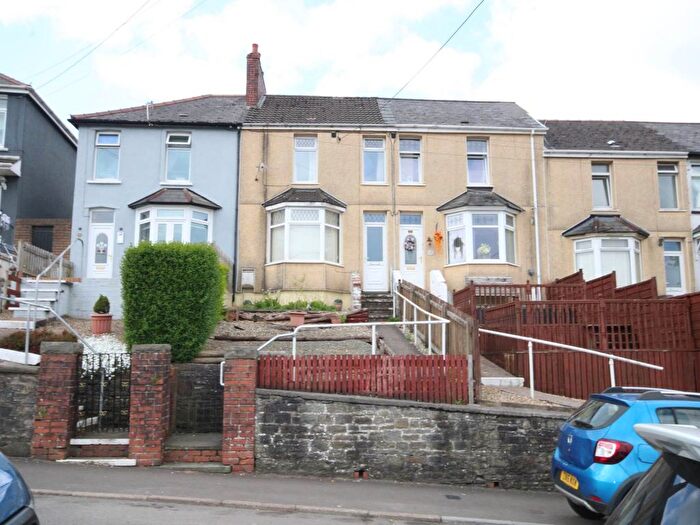 3 Bedroom Property For Sale In Abernant Road, Markham, Blackwood, NP12
