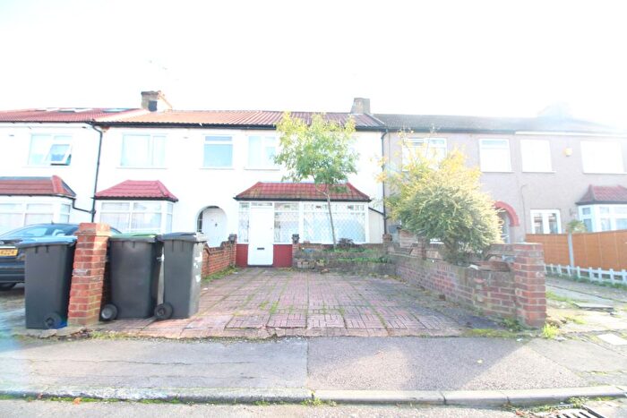 3 Bedroom Terraced House To Rent In Leyland Avenue, Enfield, EN3