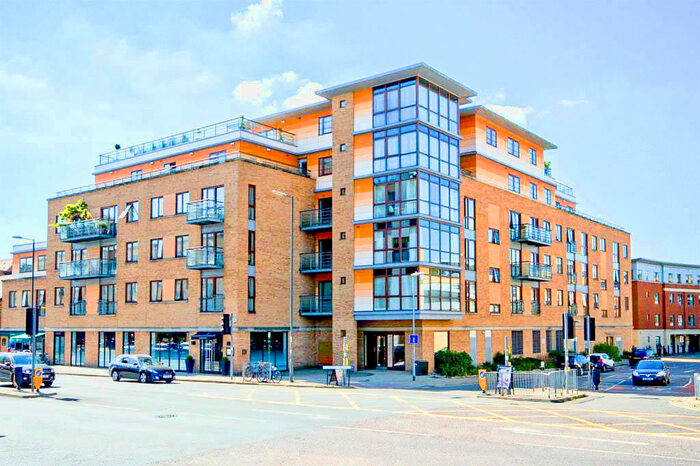 2 Bedroom Apartment To Rent In The Levels, Hills Road, Cambridge, CB2