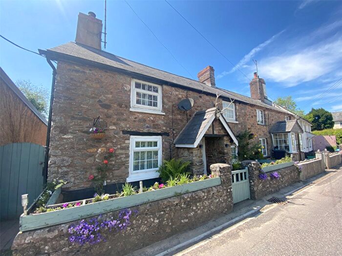 2 Bedroom Semi-Detached House For Sale In Exebridge, Dulverton, TA22