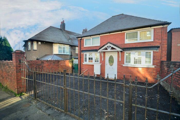 1 Bedroom Detached House To Rent In Friars Crescent, Stow Hill, Newport, NP20