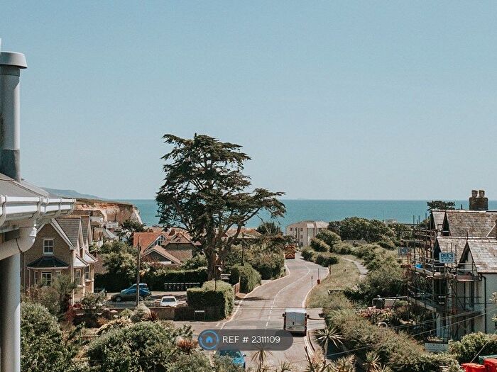 2 Bedroom Maisonette To Rent In Ardfern, Freshwater Bay, PO40