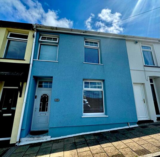 3 Bedroom Terraced House For Sale In Fairview, Porth, CF39