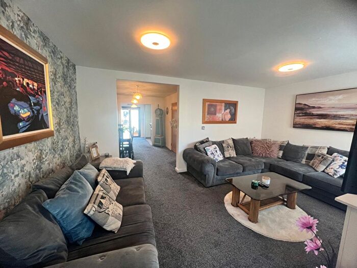 2 Bedroom Maisonette To Rent In St Christophers Court, Maratime Quater, Swansea, SA1