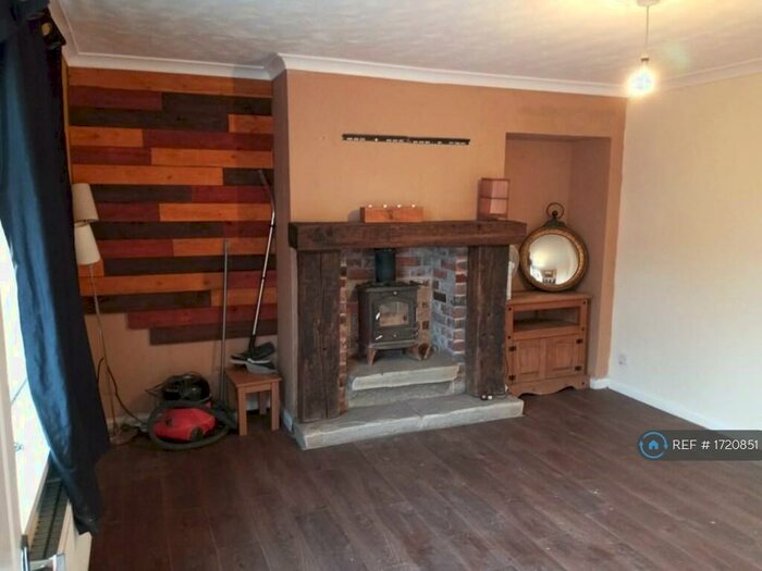 3 Bedroom Terraced House To Rent In Griffe Head Crescent, Wyke, Bradford, BD12