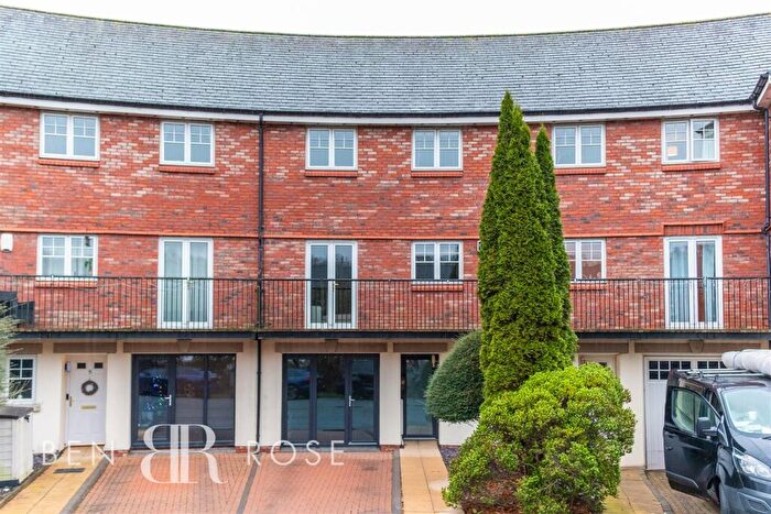4 Bedroom Town House For Sale In Rawstorne Crescent, Hutton, Preston, PR4