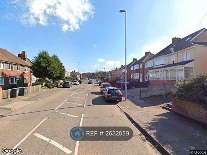 3 Bedroom Semi-Detached House To Rent In Lea Hall Road, Birmingham, B33