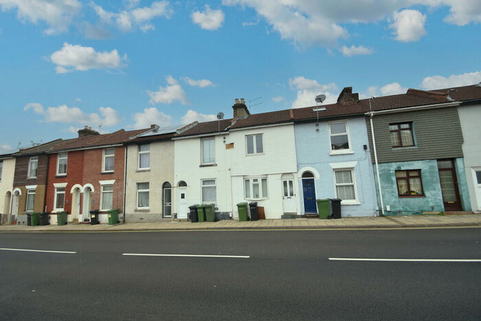 2 Bedroom Terraced House To Rent In Eastney Road, Southsea, PO4