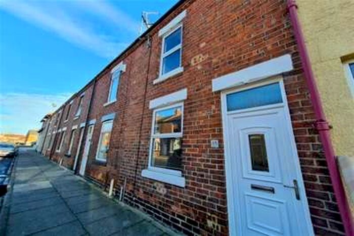 2 Bedroom House To Rent In Chandos Street/denes - Darlington, DL3