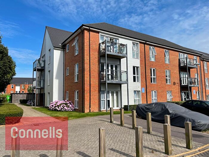 1 Bedroom Flat To Rent In Holmbush Mews, Horsham, RH12