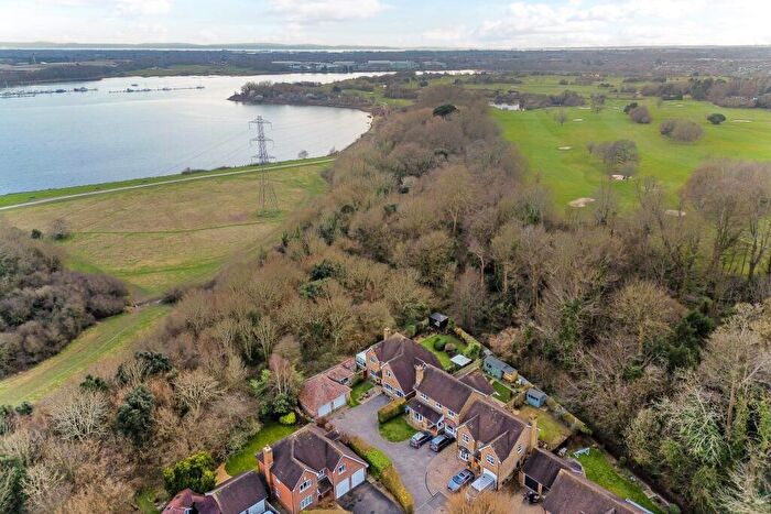 5 Bedroom Detached House For Sale In Peacock Close, Fareham, PO16