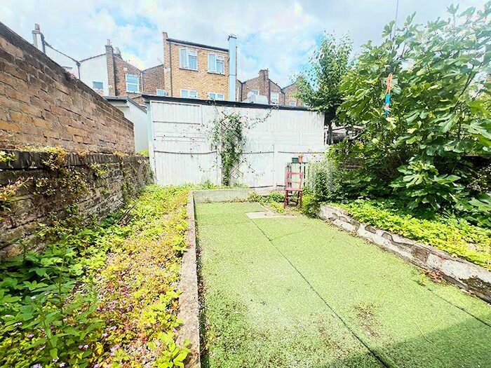 2 Bedroom Maisonette To Rent In Mayton Street, London, N7