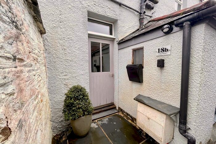 1 Bedroom Semi-Detached House To Rent In Plymouth Road, Tavistock, PL19