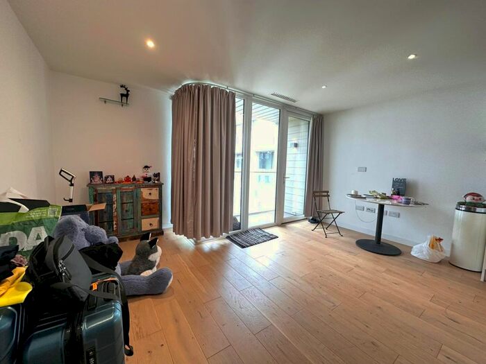 1 Bedroom Flat To Rent In Capitol Way, Edgware, NW9