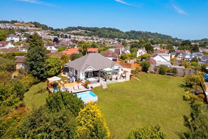 3 Bedroom Detached Bungalow For Sale In Broom Park, Barton, Torquay, TQ2