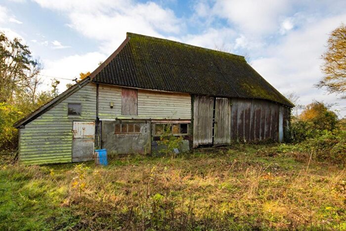 3 Bedroom Barn Conversion For Sale In Chickenden Lane, Staplehurst, Tonbridge, TN12