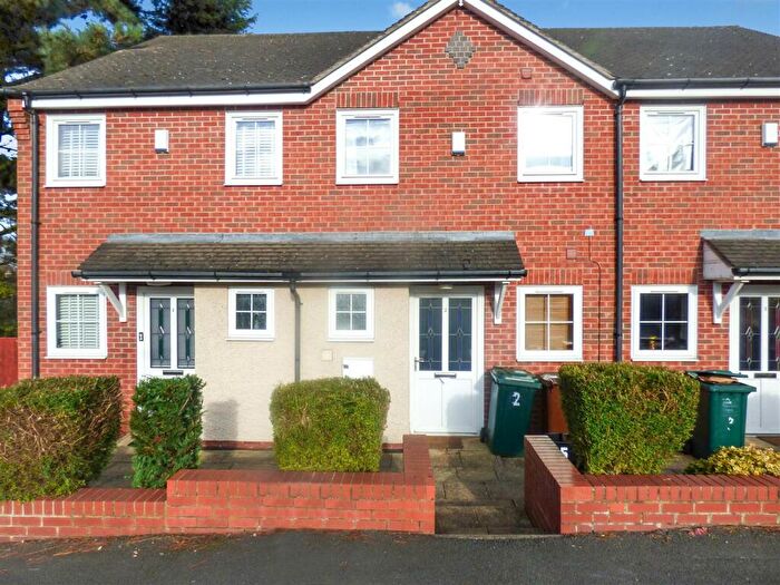 2 Bedroom Terraced House To Rent In Lakin Close, Swadlincote, DE11