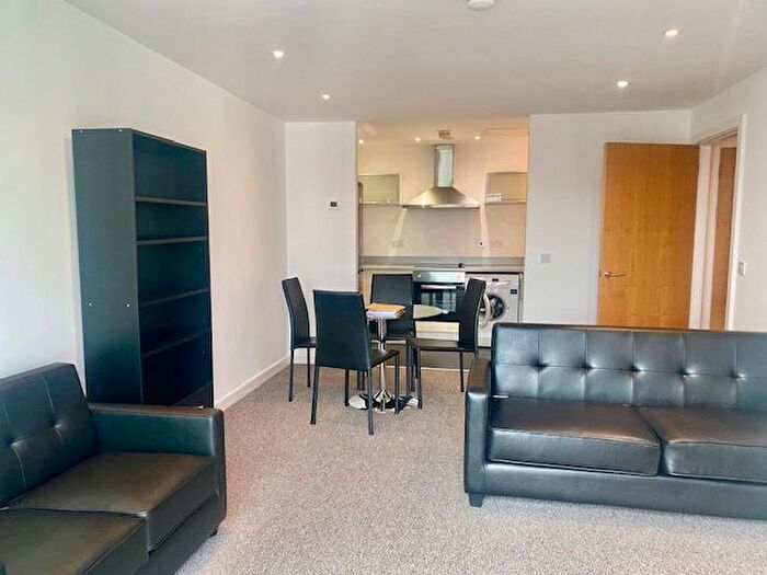 2 Bedroom Flat To Rent In Cornhill, Liverpool, L1