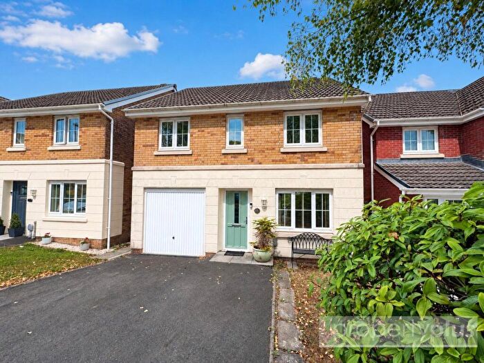 4 Bedroom Detached House For Sale In Parc Gellifaelog, Tonypandy, Rhondda Cynon Taff, CF40