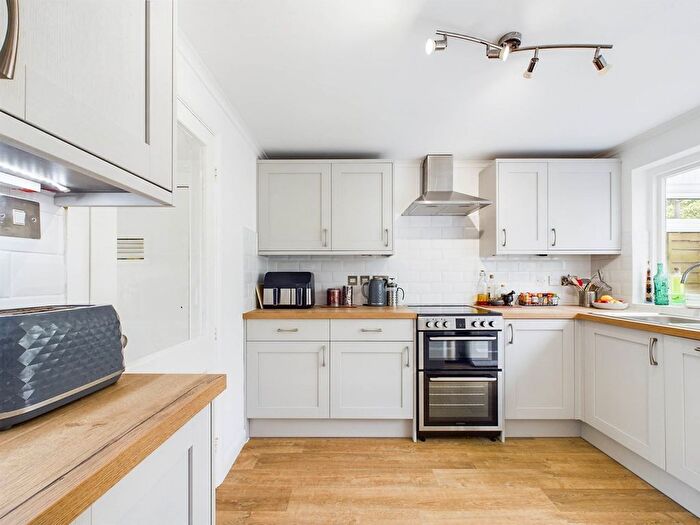 3 Bedroom Terraced House For Sale In Manor Park, Kingsbridge, TQ7