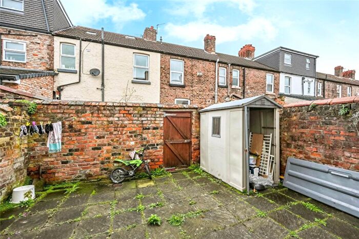 3 Bedroom Terraced House For Sale In Brookdale Road, Liverpool, Merseyside, L15